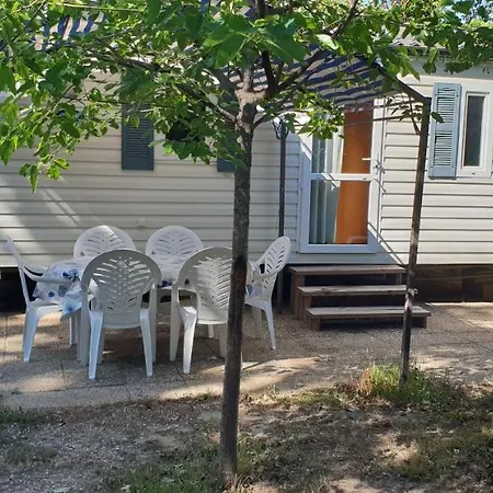 Reve Des Iles Campsite
